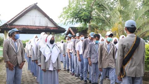 Apel Pagi 5
